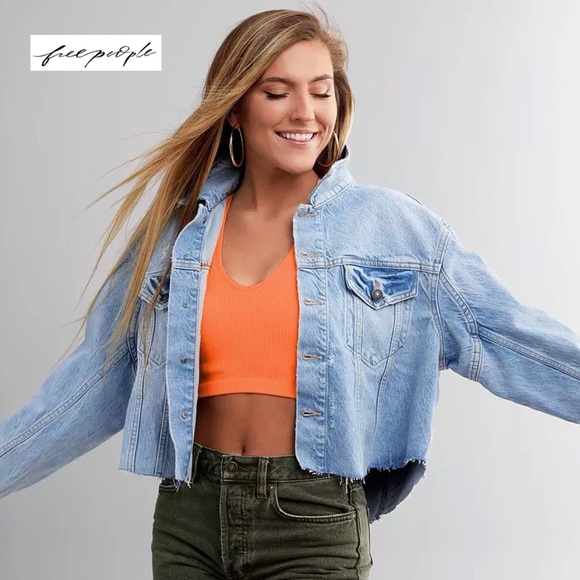 MWT Free People Amelia Slouchy Denim Jacket XS Distressed Cropped Blue Trucker - Picture 3 of 16